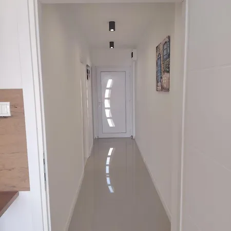 Appartement Nela *